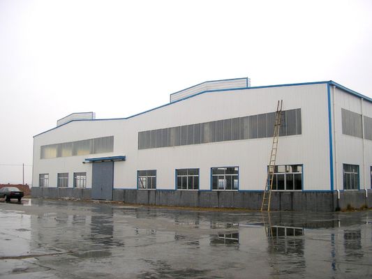 Vorgefertigtes Industrie-Stahlgebäude H-Abschnitt Stahlkonstruktionsgebäude Lagerhaus