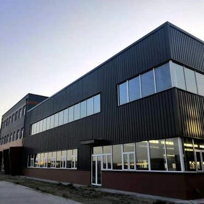 Gemalte oder galvanisierte vorgefertigte mehrgeschossige Stahlkonstruktionsgebäude