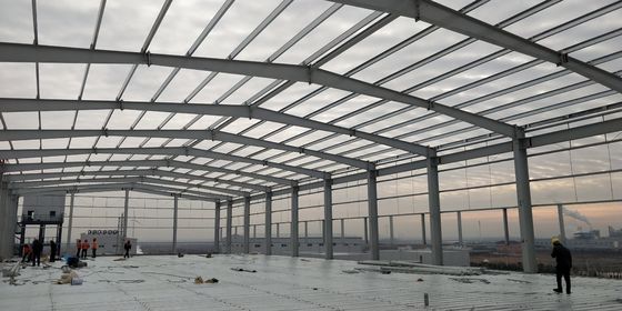 Moderne industrielle Konstruktion Metallrahmenwerkstatt und Lagerung mit vollständiger Zeichnung