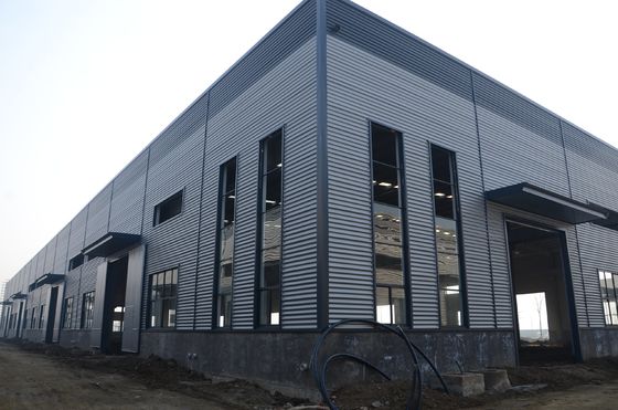 SGS / BV / ITS-Prüfung Schnell geliefertes vorgefertigtes Stahlkonstruktionsgebäude, chinesischer Designer und Hersteller