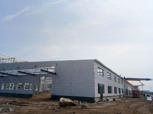 Maßgeschneiderte Stahlkonstruktionsgebäude mit Stahlrahmen aus H-Profilen
