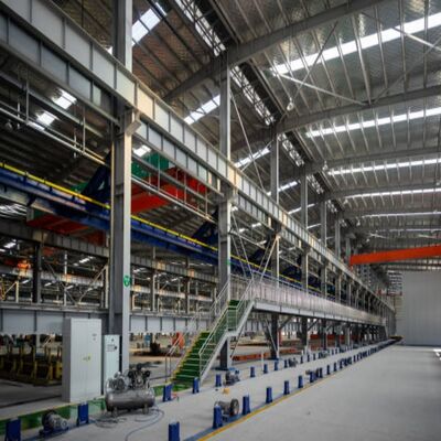 Prefabrizierte Stahlkonstruktion mit schneller Installation und anpassbarer Größe