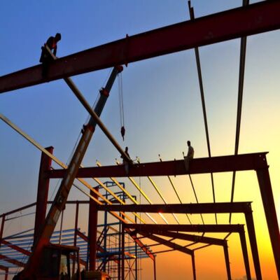 Hochzuverlässiger Stahlwerkstattbau mit anpassbarer Spannweite von 10m-40m und schneller Installation
